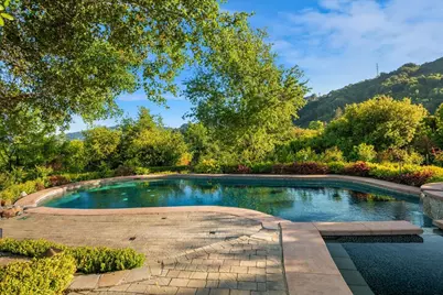 20078 Goetting Ct, Saratoga, CA 95070 - Photo 165