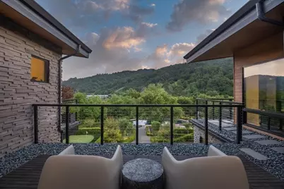 20078 Goetting Ct, Saratoga, CA 95070 - Photo 141