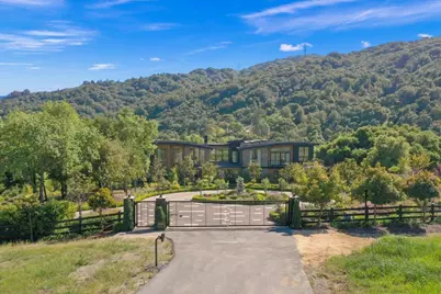 20078 Goetting Ct, Saratoga, CA 95070 - Photo 35