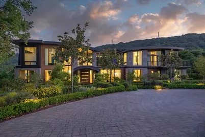 20078 Goetting Ct, Saratoga, CA 95070 - Photo 3