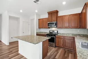 5717 Harcrest Dr, Linda, CA 95901 - Photo 7