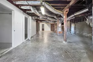 305 E Empire St, San Jose, CA 95112 - Photo 39