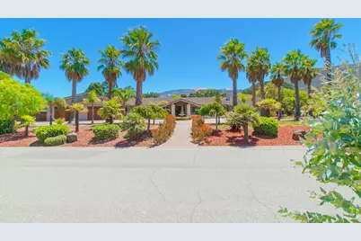 22125 Ranchito Dr, Salinas, CA 93908 - Photo 11