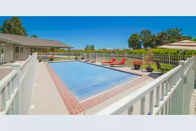 22125 Ranchito Dr, Salinas, CA 93908 - Photo 13