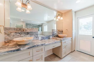 22125 Ranchito Dr, Salinas, CA 93908 - Photo 33