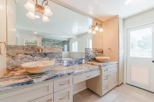 22125 Ranchito Dr, Salinas, CA 93908 - Photo 33