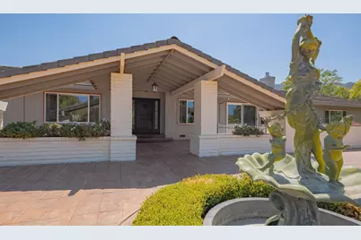 22125 Ranchito Dr, Salinas, CA 93908 - Photo 17