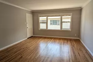 925 Oak Ln, Menlo Park, CA 94025 - Photo 21