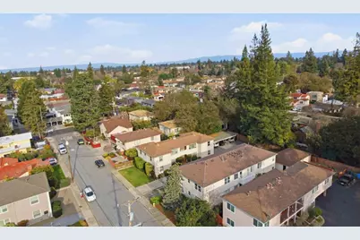 925 Oak Ln, Menlo Park, CA 94025 - Photo 45