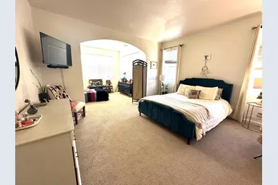 718 Roble St, Watsonville, CA 95076 - Photo 31