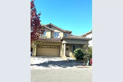 718 Roble St, Watsonville, CA 95076 - Photo 1