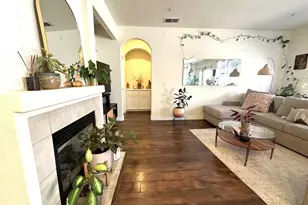 718 Roble St, Watsonville, CA 95076 - Photo 9