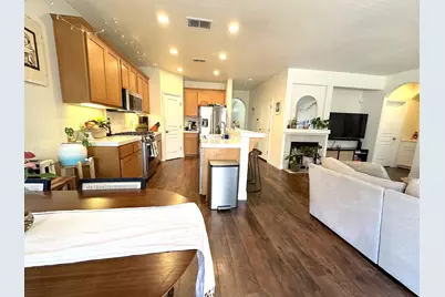 718 Roble St, Watsonville, CA 95076 - Photo 9
