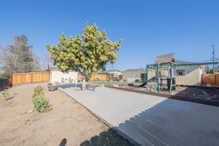 530 El Camino Paraiso, Hollister, CA 95023 - Photo 19