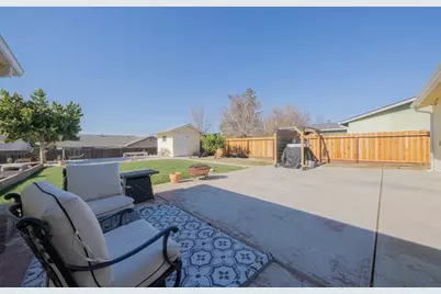 530 El Camino Paraiso, Hollister, CA 95023 - Photo 13
