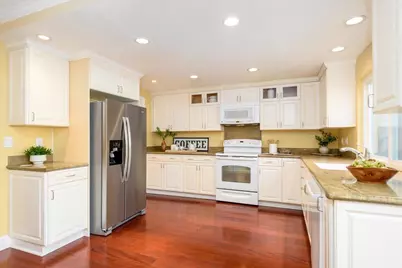 1018 Condor Ln, Foster City, CA 94404 - Photo 5