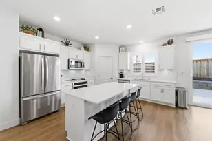 208 Frontier St, American Canyon, CA 94503 - Photo 7