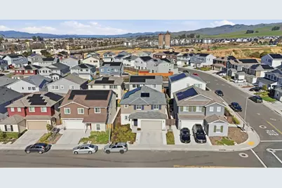 208 Frontier St, American Canyon, CA 94503 - Photo 43