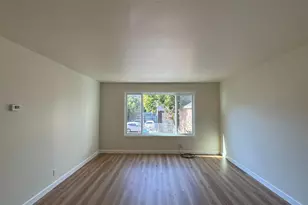 370 Bartlett Ave 2, San Francisco, CA 94110 - Photo 11