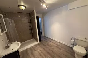 370 Bartlett Ave 2, San Francisco, CA 94110 - Photo 23