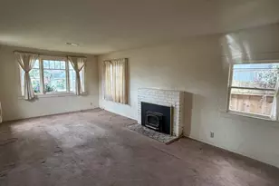 805 Sinex Ave, Pacific Grove, CA 93950 - Photo 3