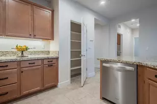 581 Segovia Dr, Hollister, CA 95023 - Photo 9