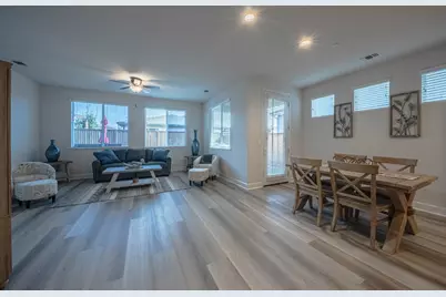 581 Segovia Dr, Hollister, CA 95023 - Photo 11