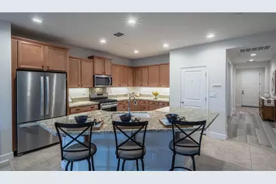 581 Segovia Dr, Hollister, CA 95023 - Photo 7