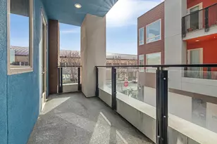 1058 Foster Square Ln 204, Foster City, CA 94404 - Photo 33