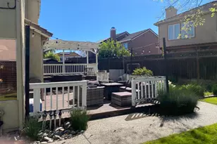 1380 Parkside Dr, Tracy, CA 95376 - Photo 21