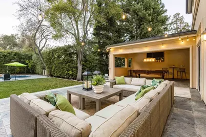 2134 Clayton Dr, Menlo Park, CA 94025 - Photo 27