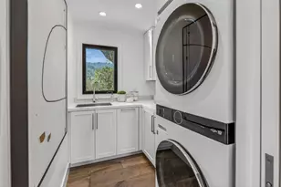 1390 Westridge Dr, Portola Valley, CA 94028 - Photo 35