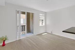 842 Tarragon Ln 1203, San Luis Obispo, CA 93401 - Photo 5