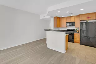 842 Tarragon Ln 1203, San Luis Obispo, CA 93401 - Photo 3