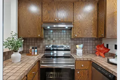 2071 Plymouth St J, Mountain View, CA 94043 - Photo 15