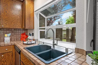 2071 Plymouth St J, Mountain View, CA 94043 - Photo 17