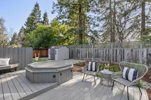 648 Spargur Dr, Los Altos, CA 94022 - Photo 17