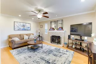 1035 C St, Hollister, CA 95023 - Photo 7