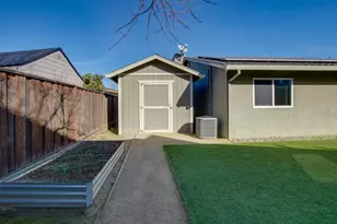 1035 C St, Hollister, CA 95023 - Photo 29