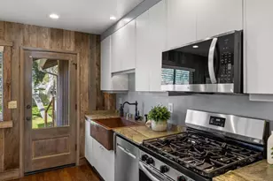 712 Sunset Dr, Pacific Grove, CA 93950 - Photo 7