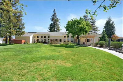 401 Chateau La Salle 401, San Jose, CA 95111 - Photo 15