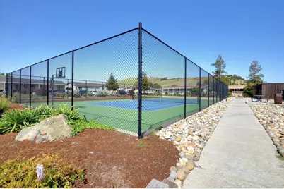 401 Chateau La Salle 401, San Jose, CA 95111 - Photo 17