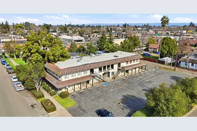 825 9th St, Marysville, CA 95901 - Photo 5