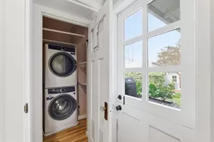 221 Hudson St, Redwood City, CA 94062 - Photo 27