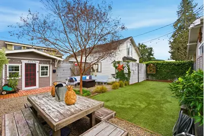 221 Hudson St, Redwood City, CA 94062 - Photo 27