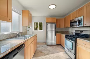 262 Hawthorne Ave, Palo Alto, CA 94301 - Photo 11