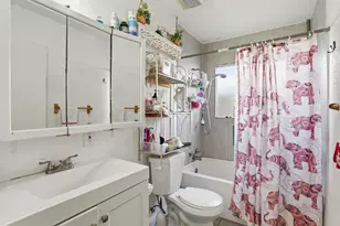 230 McCreery Ave, San Jose, CA 95116 - Photo 7