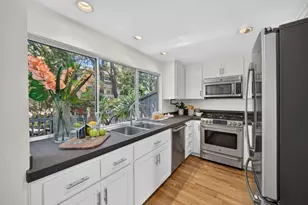 29 Weepingridge Ct, San Mateo, CA 94402 - Photo 3