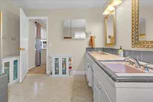 1291 Pacific St, Monterey, CA 93940 - Photo 19