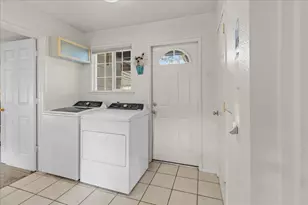 1291 Pacific St, Monterey, CA 93940 - Photo 13